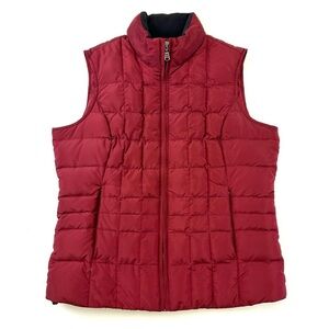 Eddie Bauer goose down vest Medium womens puffer burgundy quilted outdoor